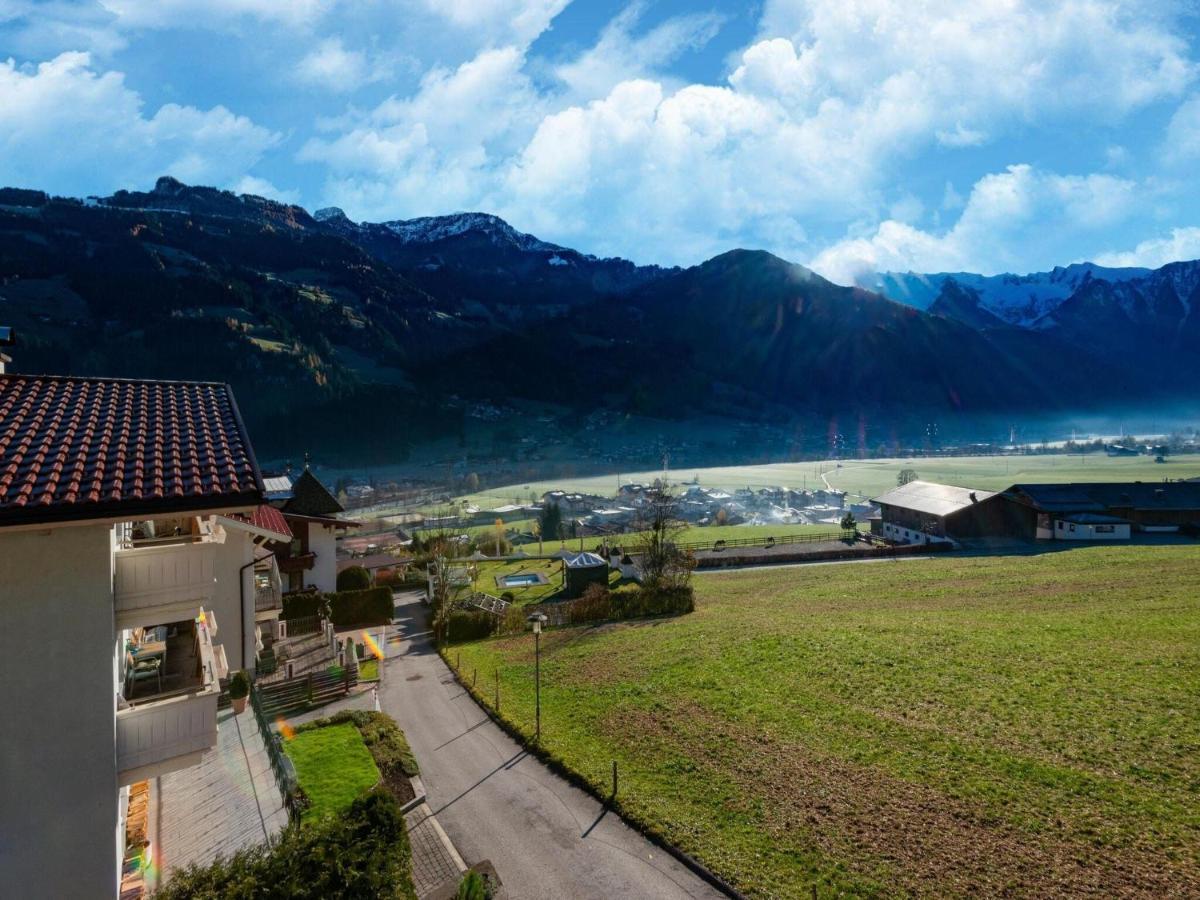 Great Apartment Near The Ski Area Hippach Buitenkant foto