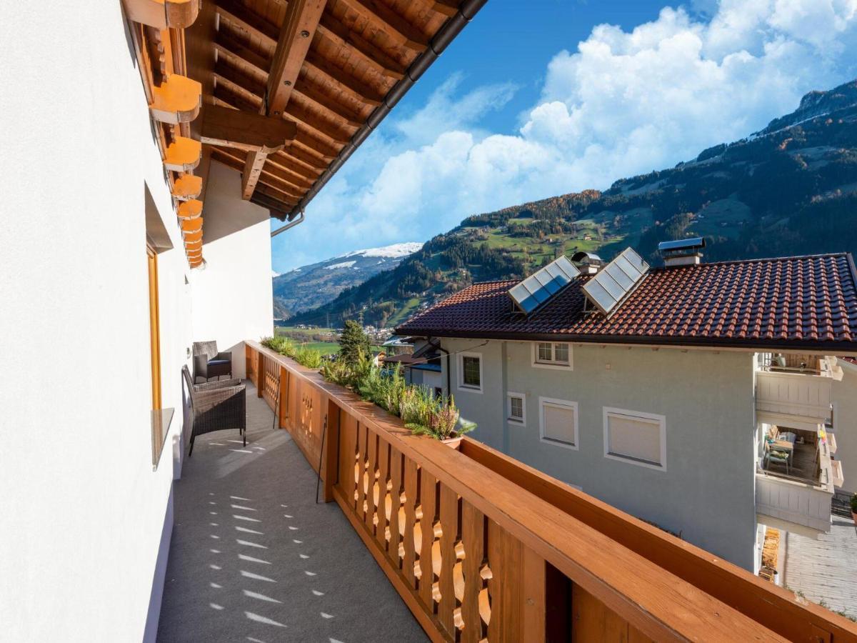 Great Apartment Near The Ski Area Hippach Buitenkant foto